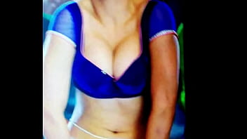 Preview 4 of Xxx In Mouthoy - cumshot on shruthi hassan big tits