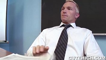 Preview 1 of Raskraski Komiksy - Horny Sadie Kennedy Sucks Cock and Fucking