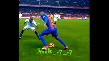 Preview 1 of Elbow Deep Fisting Sissy - Neymar fedendo geral kkkk