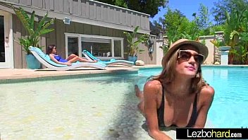 Preview 1 of Diamonde Jackson - (Chloe Amour &amp_ Raven Rockette) Teen Hot Lesbians Girls Play In front Of Cam vid-11