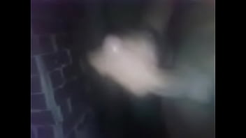 Preview 2 of Guy Watches Girlfriend Get Dp - Novinho dotado na punheta