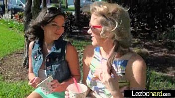Preview 1 of Termina Dentro De Madre - (Shae Summers &amp_ Brianna Oshea) Teen Hot Lesbians Girls In Sex Act On Cam vid-27