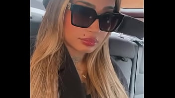 Preview 2 of Princesscin - INDO ALI ATENDER UM CLIENTE MUITO ESPECIAL