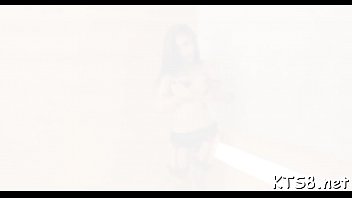 Preview 1 of Panocha Mexicana - Tranny rides ramrod swallows jism