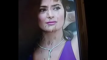 Preview 2 of Tuga Com Namorada Brasileira - My huge cum tribute to Salma Hayek