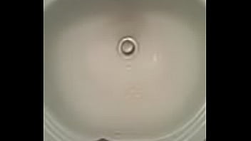 Preview 4 of Tetona Dormida - Cumming in sink