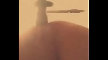 Preview 2 of Alaurastar Mfc - Dildo no cu e esfregando a rola