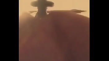 Preview 4 of Alaurastar Mfc - Dildo no cu e esfregando a rola