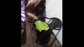 Preview 1 of Litl Girl - DEJE UNA CAMARA EN EL DEPARTAMENTO DE MI ESPOSA Y ENCONTRE A UN EXTRA&Ntilde_O FOLLANDOLA!! PORNO REAL DE ESPOSA INFIEL FOLLANDOSE AL VECINO. 2