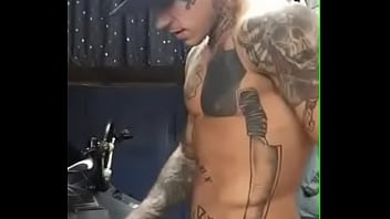 Preview 2 of Brazilian Bukakke - Tatuado do piroc&atilde_o