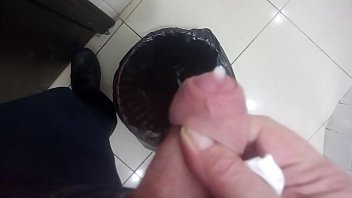 Preview 4 of Ashley Fire Fucks Her Stepnson - pajilla en servicios del bar