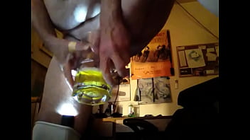 Preview 2 of Spycam Kencing - shaved pee