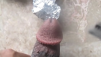 Preview 3 of Sewigir Bisexsul - Veiny Guy Pleases Himself