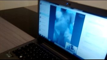 Preview 2 of Sala Video X X Sex - Corno exibindo esposa para amigo skpy