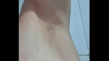 Preview 2 of Telugu Ladyboy - Quem aqui gosta se axilas?