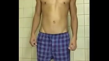 Preview 1 of Hair Bain Masturbation - trim.CC052631-C31B-4CD3-88DC-D94D4F34DBEC.MOV