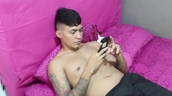 Preview 1 of Man In First Fuck - Mi peque&ntilde_a hermanastra me pide que compartamos cama porque tiene miedo y yo aprovecho para follarla duro y correrme en su estrecho co&ntilde_o. high
