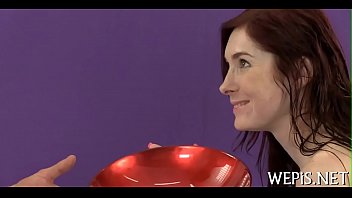 Preview 4 of Seachpakistant - Naughty gal is pissing on cam