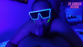 Preview 1 of Afghan Sexsy - Mamada - Garganta Profunda - Cuarto Neon - Soy La Hijastra Mas Sumisa