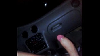 Preview 1 of Bbw Babymings - Chupando o jogador pirocudo  no  carro