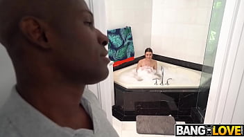 Preview 2 of Xxx Muvi Mom - A Nice Bubble Bath Fuck Session Sheem the Dream,  Trinity Olsen