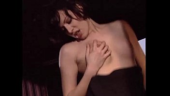 Preview 4 of Kelly Rip A - Elegant woman caught jerking her pussy and fucked by jogger
