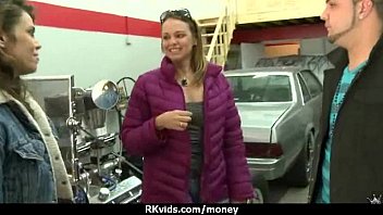 Preview 3 of Londong Beeg - Tight teen fucks a man in front of the camera for cash 7