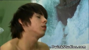 Preview 4 of Pedindo Macho - Penis gay sex movietures site first time Kyler gets a humid throat