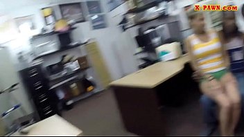 Preview 1 of Hindi Redawp - Black bf let the pawn guy banged his short hair blonde gf