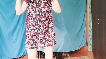 Preview 3 of Ban Visiyam - TWERKING BIG ASS CUTE REDHEAD FIT MODEL HOMEMADE CROSSDRESSER KITTY VIDEOS TRYING TO BECOME A QUALITY
