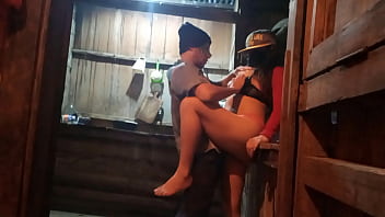 Preview 2 of X Xxx Movei - EL PADRASTRO LA USO COMO TRAPO LIMPIA PISOS Y LA SOMETIO COMO UNA ZORRA!! LE DIO TAN BUEN SEXO QUE AL G&iexcl_FINAL CASI SE INFARTA EL VIEJO SUCIO. PORNO REAL CASERO. 1