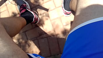 Preview 1 of Repar Manul - Sem cueca no parque