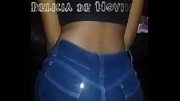 Preview 1 of Czech Estrogeloit - Novinha do Rab&atilde_o dan&ccedil_ando