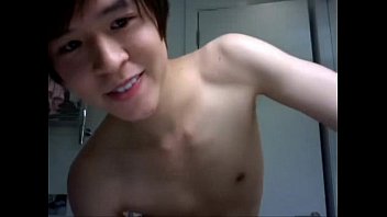 Preview 4 of Student Teaches Com - Twinkie Boy on Cam 2