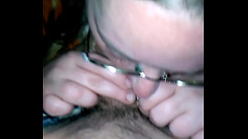 Preview 1 of Footjob Lola Myluv - VID 20161120 175324