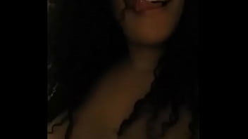 Preview 2 of Watchbff - Mell Mulata - Peitos
