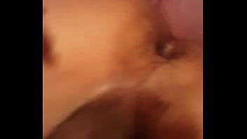 Preview 1 of Indian Couple Bed Sex - Leche en culo de bisex...saliendo acabadura