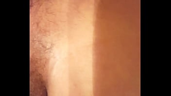 Preview 4 of Indian Couple Bed Sex - Leche en culo de bisex...saliendo acabadura