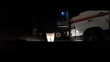 Preview 1 of Latestest Porn Comics - pute de parking