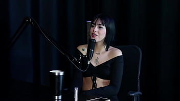 Preview 1 of Tono Ai 2 - Gostosa demonstra o seu boquete,  chupa os peitos depois de dizer que o homem tem que pagar a conta pra transar com ela - Ariane Kimiko (SHEER/RED)
