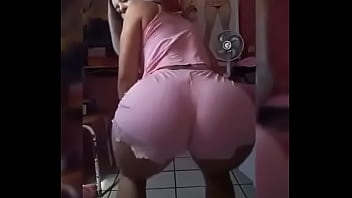 Preview 1 of Fatty Mommy Pussy - Shake ASS twrk blonde girl