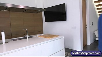 Preview 1 of Surbhi Jyoti Xxx Sexy - Brandi Love and Katy Kiss shared a cock in the living room