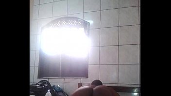 Preview 4 of Sanni Levn Small Vidio - COROA REBOLA NO PAU DO NEGAO