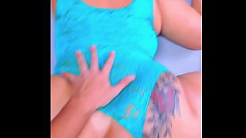 Preview 1 of Mr Bad - CREAMPIE - AMIGO DA ESCOLA GOZOU DENTRO DA BUCETA DA CASADA SAFADA HOTWIFE - COMPLETO NO SHEER