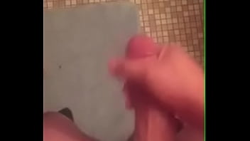 Preview 4 of Lavandose Su Bajina - Puerto Rican monster cock jerkoff