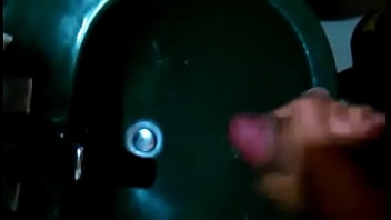 Preview 2 of Deski Tubey - ba&ntilde_o cum