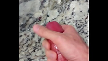 Preview 3 of Toyboy Mom Rimming - Punheta e jato de porra
