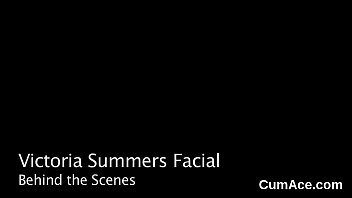 Preview 2 of Fruktov Kokteyl Igra I Kazino - Hot doll gets sperm load on her face sucking all the load