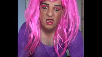 Preview 1 of Girl Parches - i love to humiliate myself while you watch but would be better if another man would do this instead