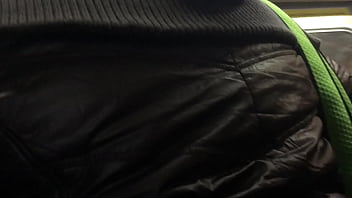 Preview 1 of My Mom Bf Wala Mooth - Tocando a jaqueta de nylon marrom da gordinha Pt 3